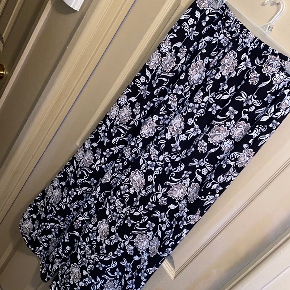 Floral flowy pants